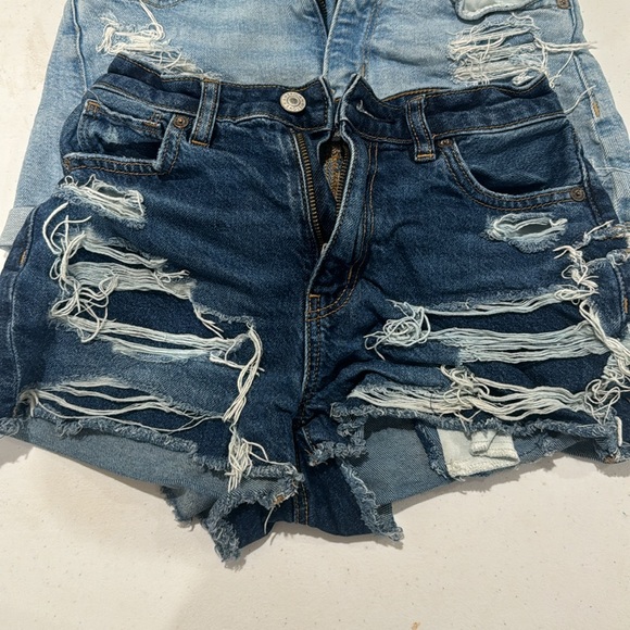 Women’s American Eagle Shorts Bundle - Picture 4 of 8